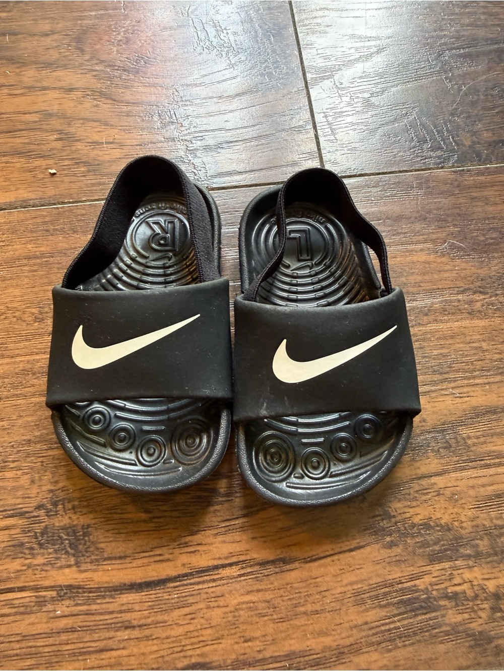 Nike slides